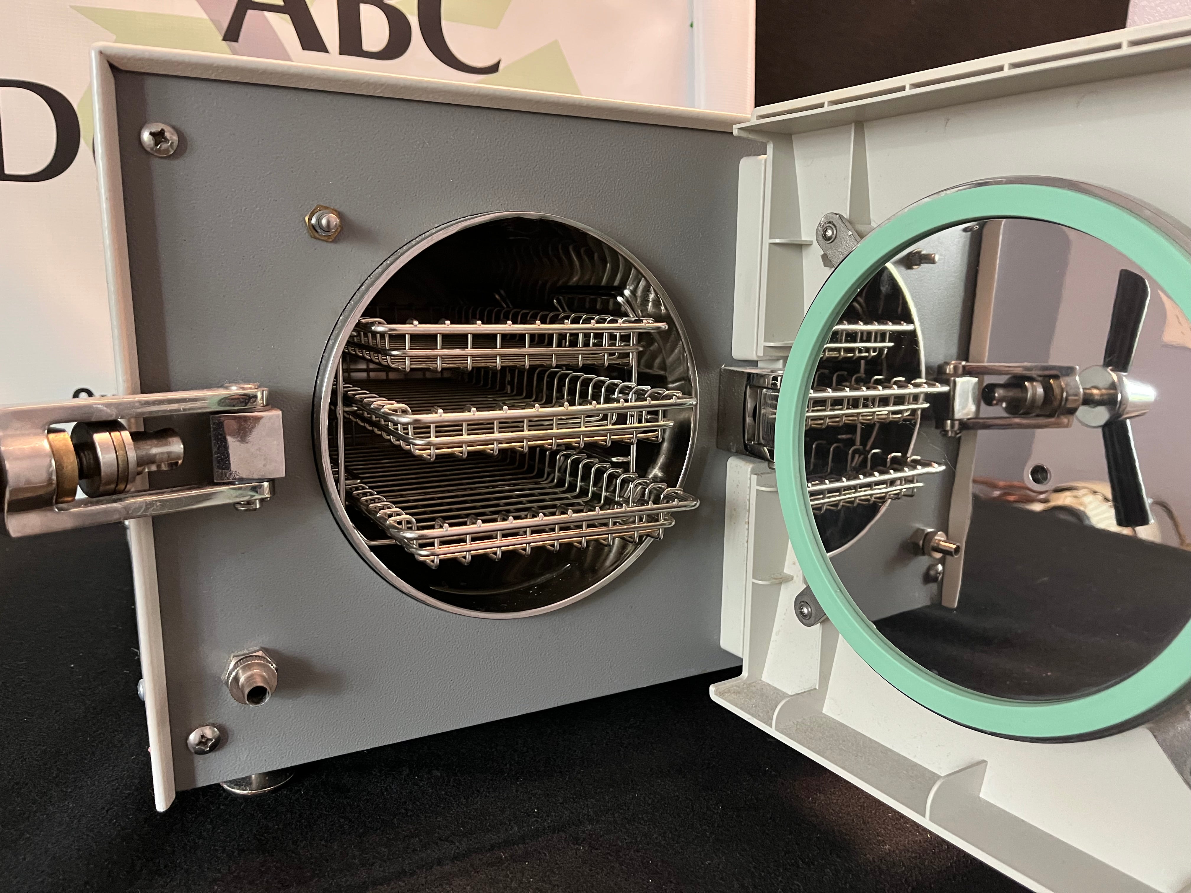 Tuttnauer 1730 Valueklave Manual Autoclave Sterilizer | Refurbished Dental Steam Sterilizer