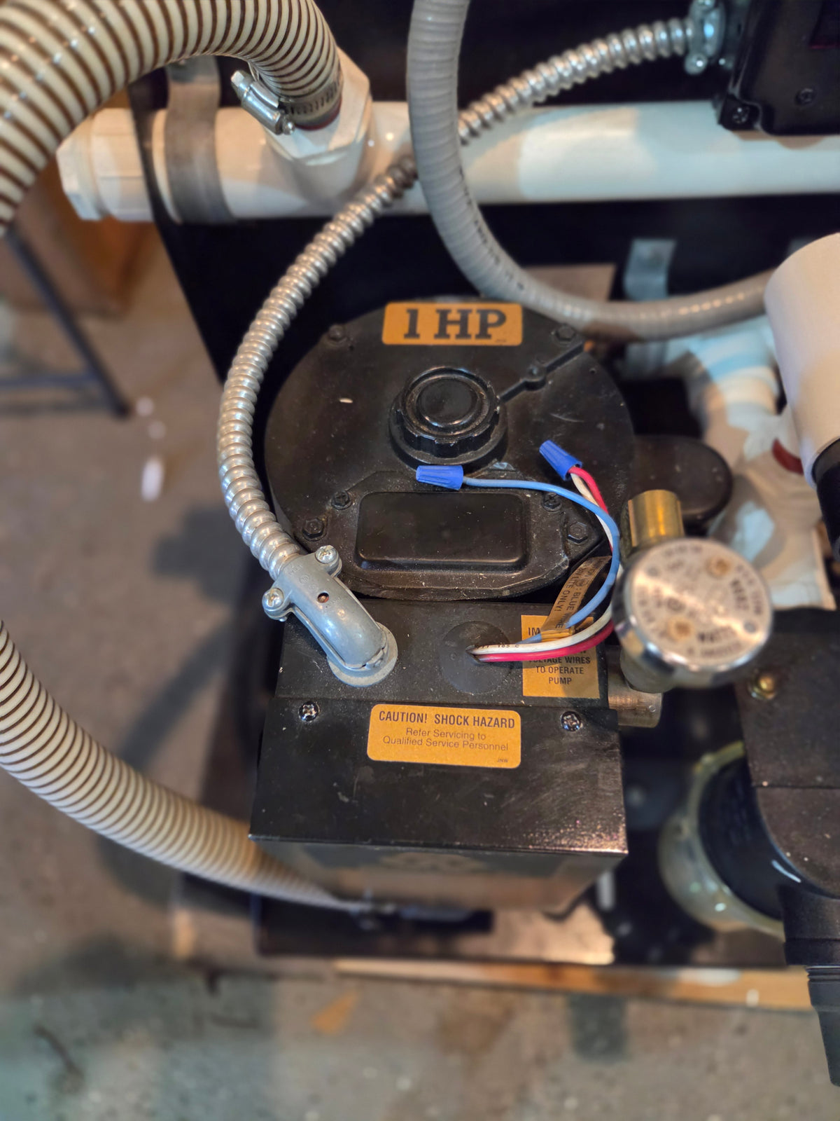 Refurbished Midmark Maximizer 1000 1 HP dental vacuum system, additional view