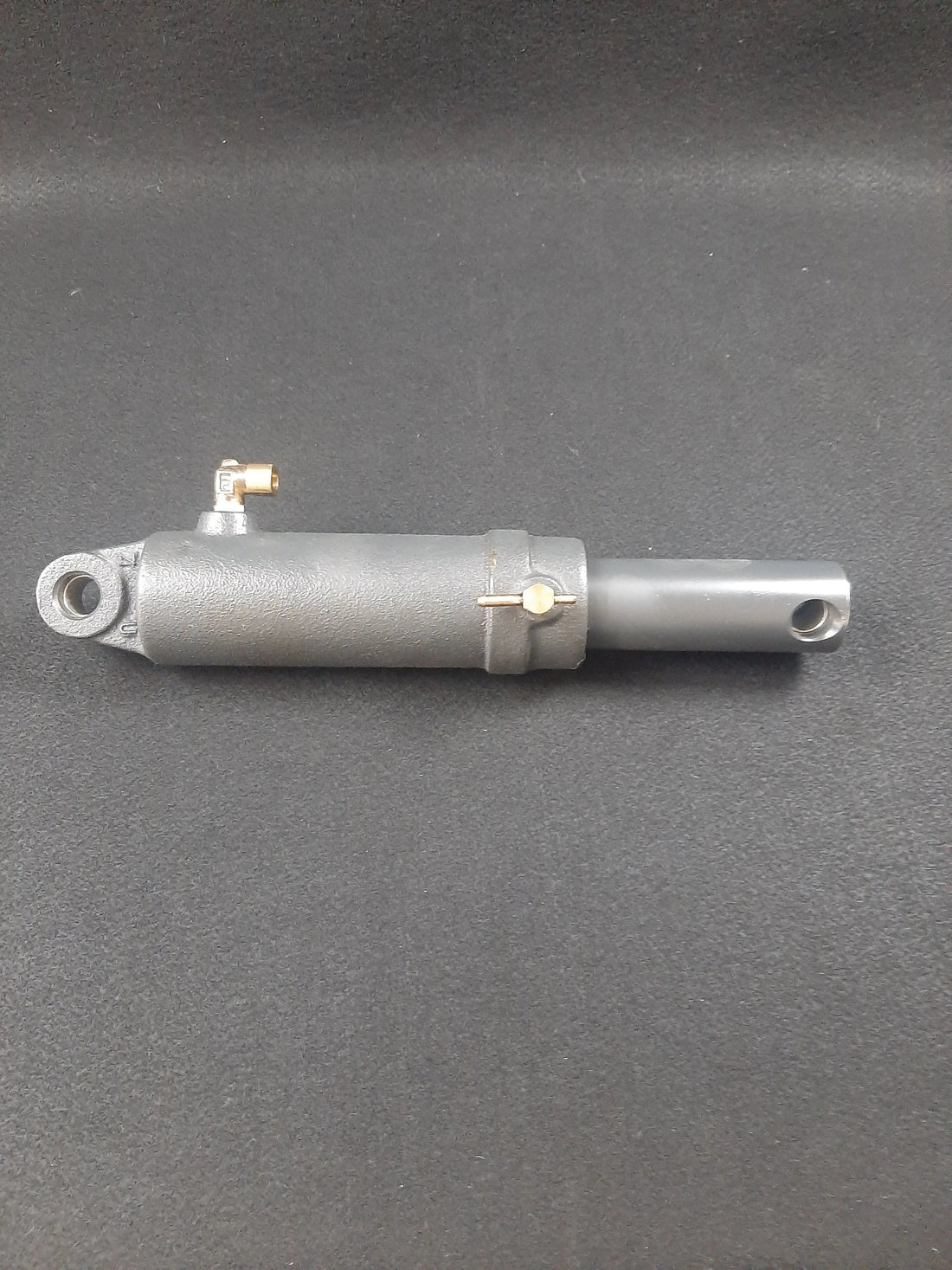 Belmont hydraulic chair base - front view, fits Bel 7, 10, 20, 50, Excalibur, Healthco