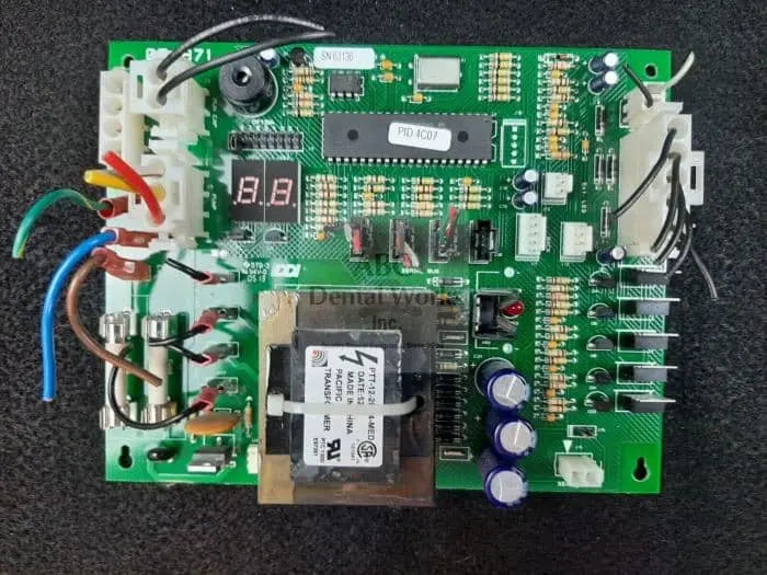 Pelton & Crane, Marus Patient Chair Main Control Board 054871 Refurbished.