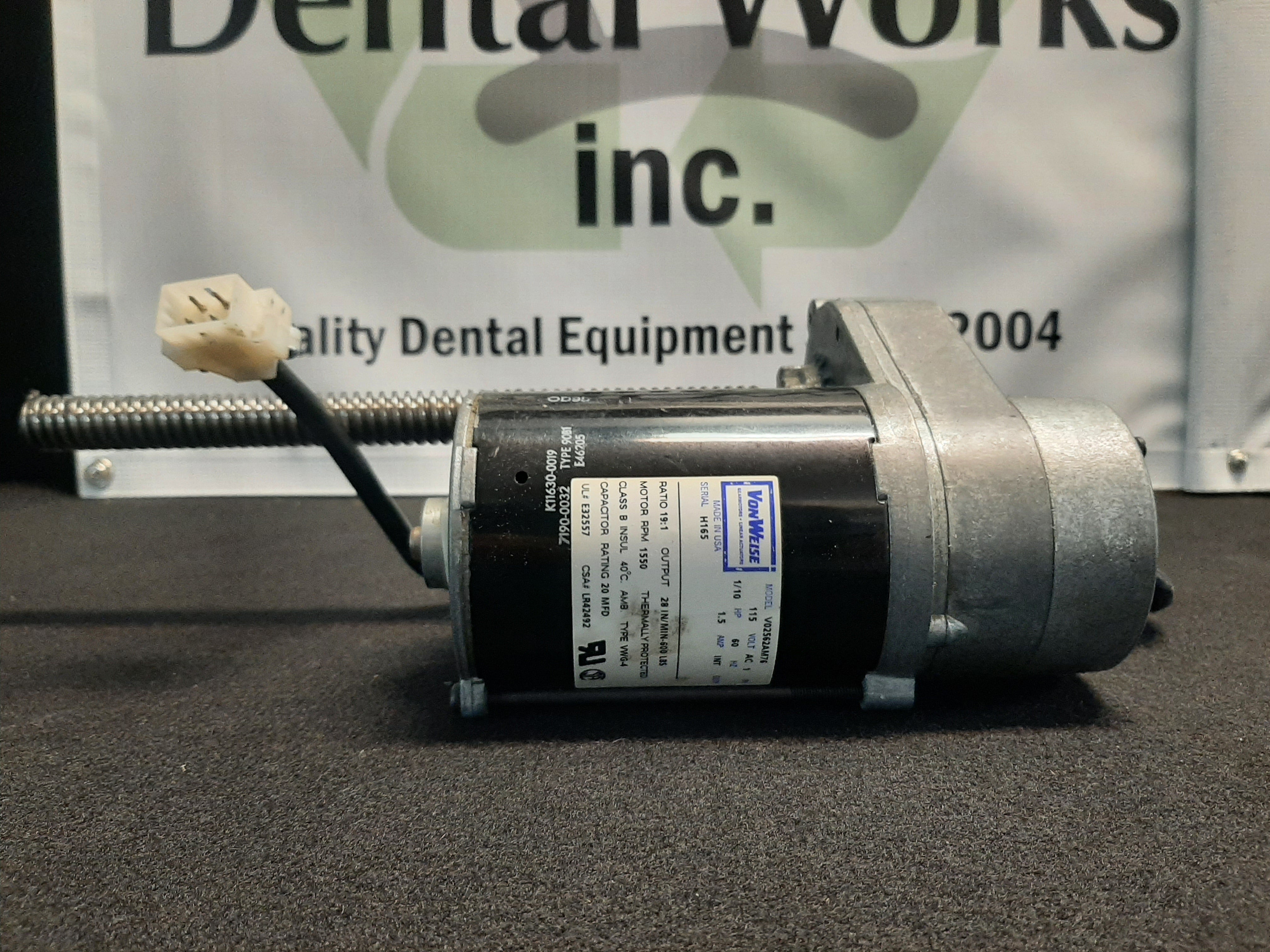 Von Weise Royal Dental Chair Back Gear Motor V02562AM76 Type 90B1 – OEM Replacement — Tested & Patient-Ready