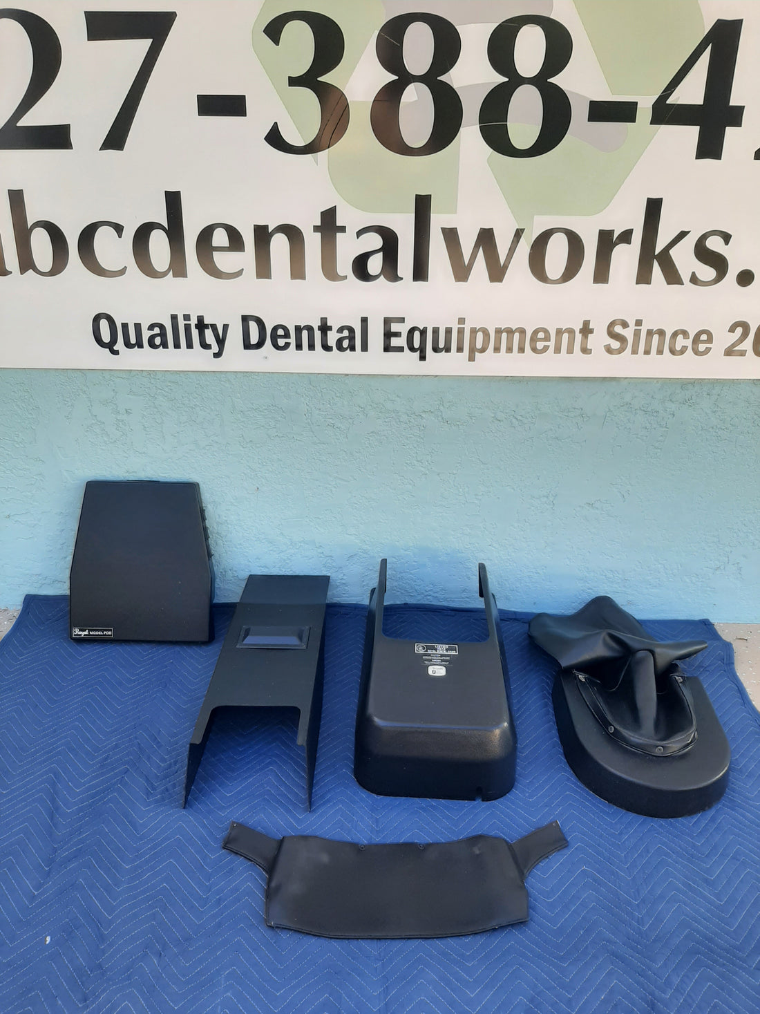 Royal Dental GP 16 / Ortho 2 Plastics Kit in black — front view