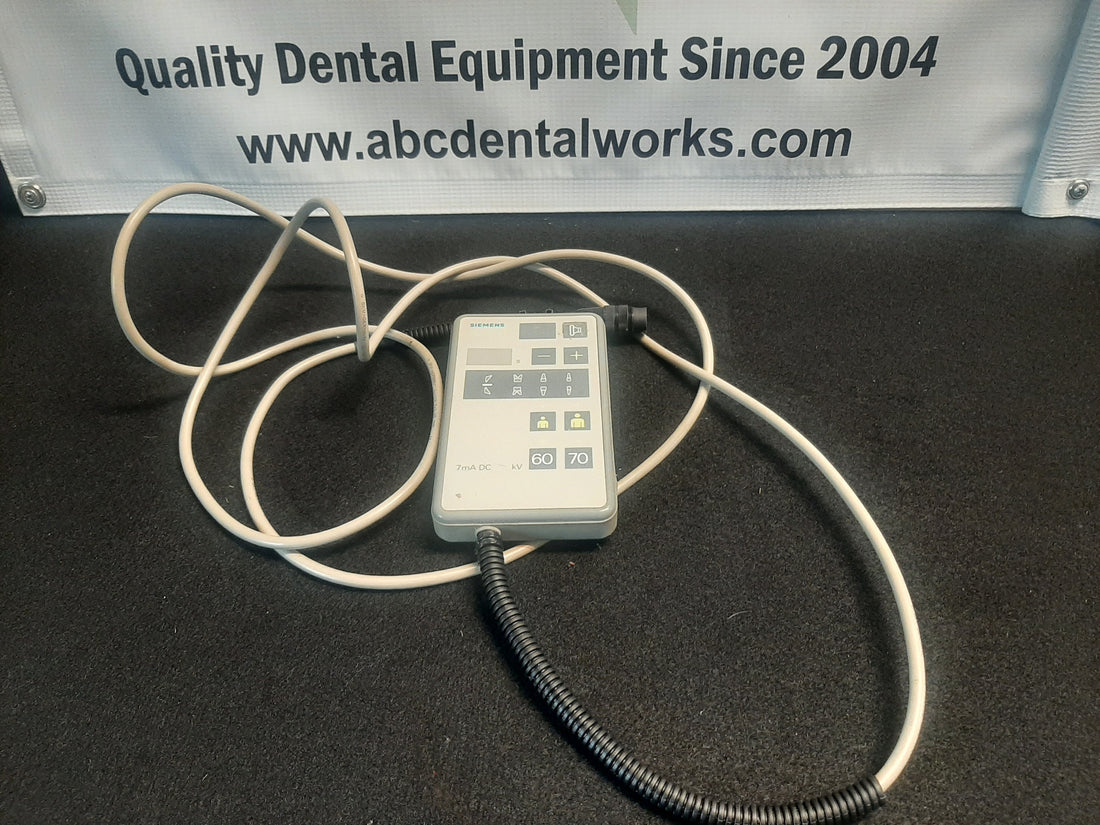 Siemens 5938303 timer board handset, front view.