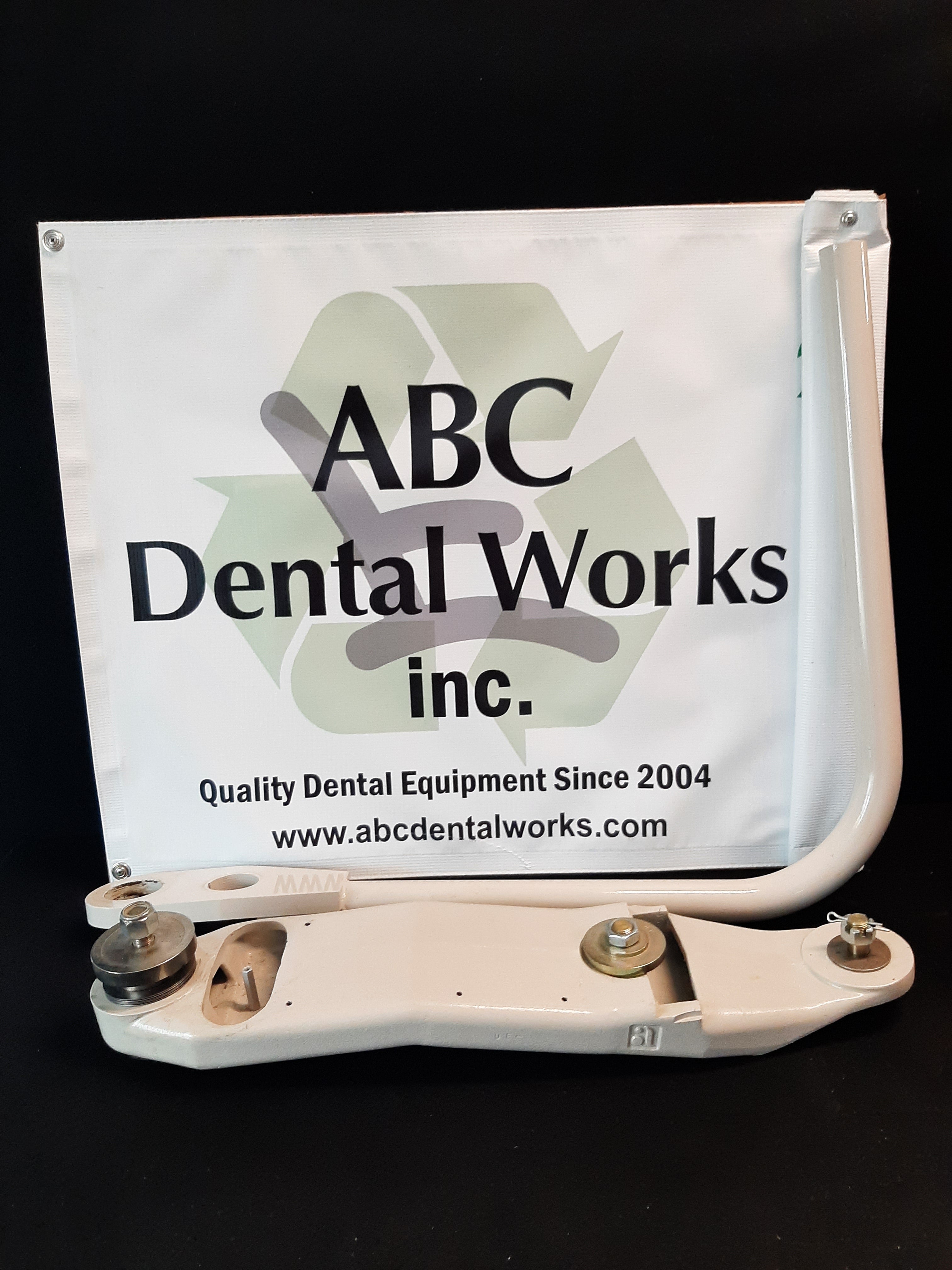 ADEC 1040 Cascade Dental Chair Center Mount & 90-Degree Post with Hardware