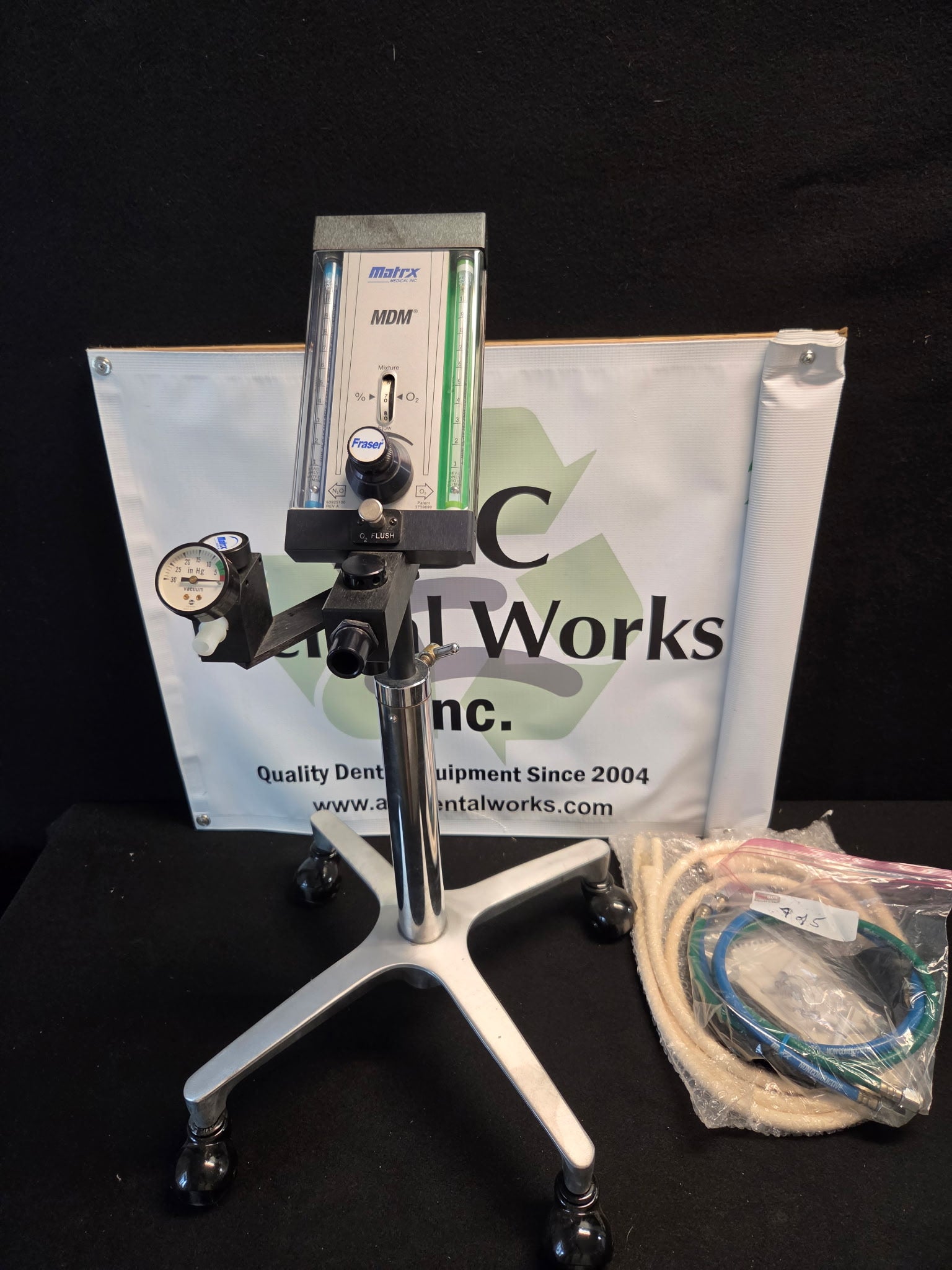 Refurbished Matrx MDM nitrous oxide and oxygen sedation flowmeter mounted on a five-caster mobile stand with scavenger block and DISS hose set