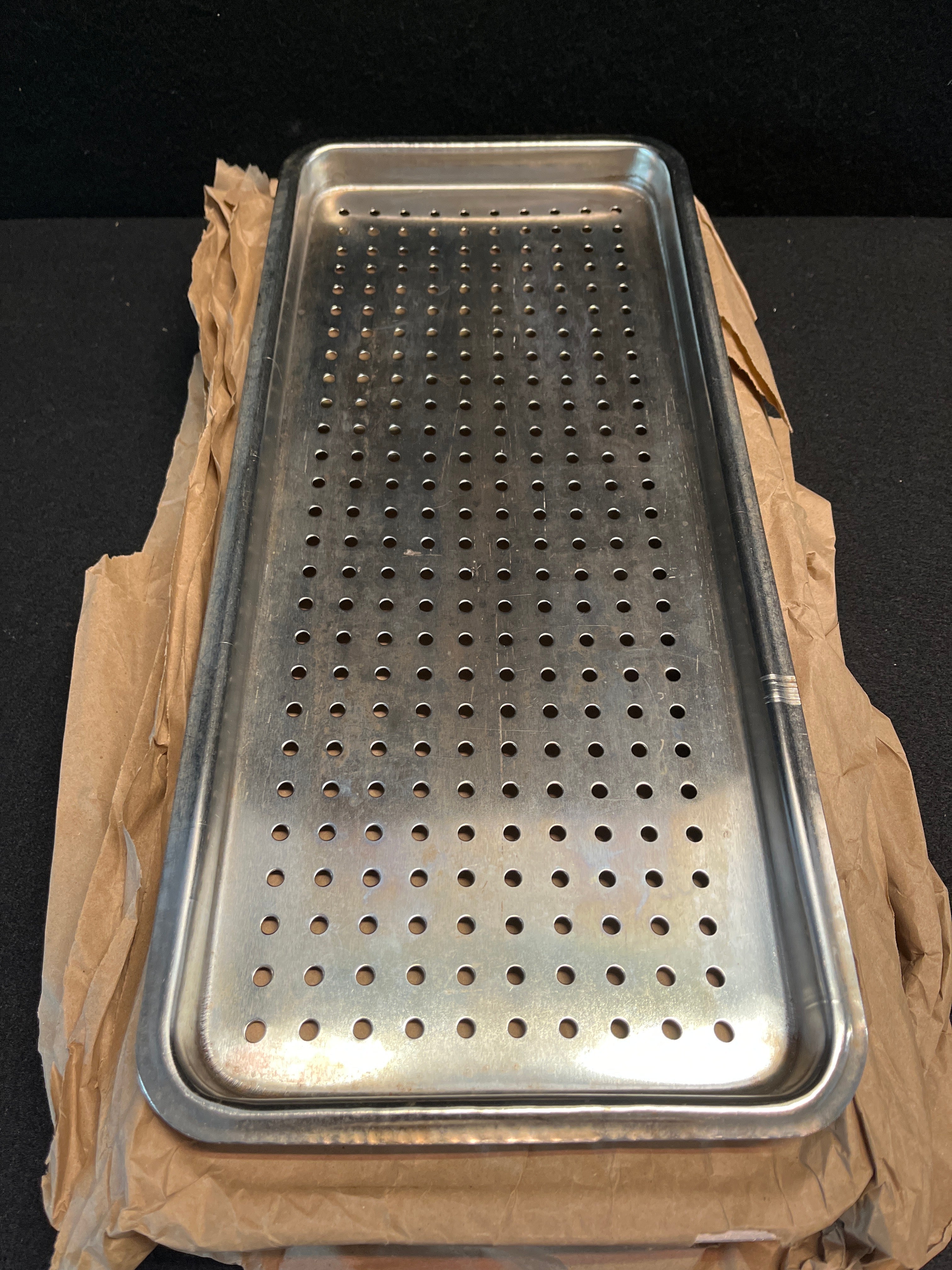 Refurbished Tuttnauer 2540 autoclave sterilizer instrument tray, OEM part CT520010 – top view