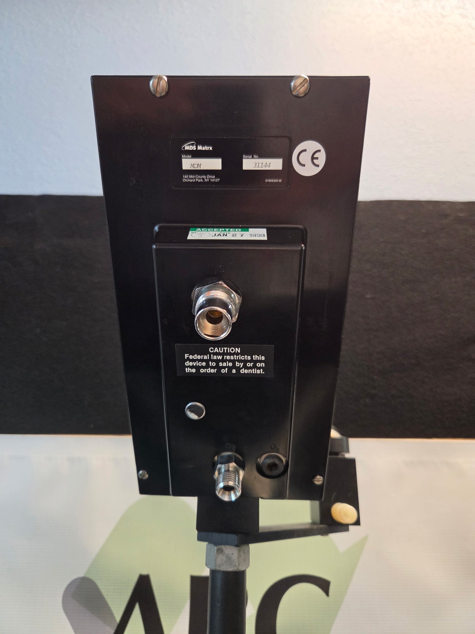 Rear of the Matrx MDM flowmeter showing the MDS Matrx data plate, model MDM, serial number 311-44, and DISS gas and scavenger connections