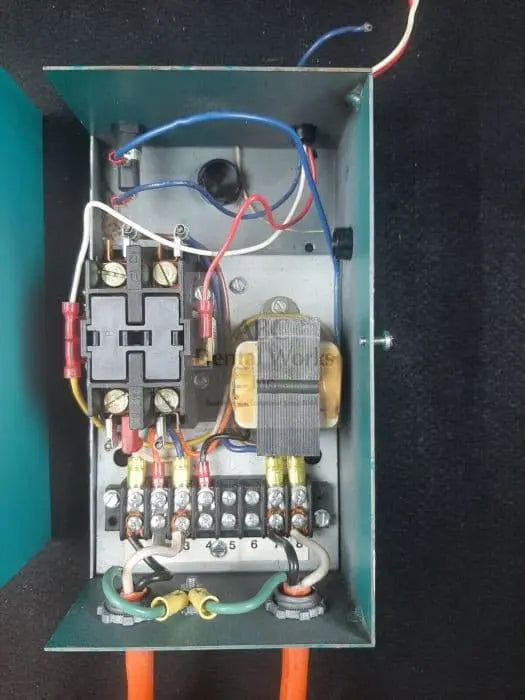 ADP Low Voltage Contactor Controller Vacuum Compressor Model ACACSC Dual Voltage.