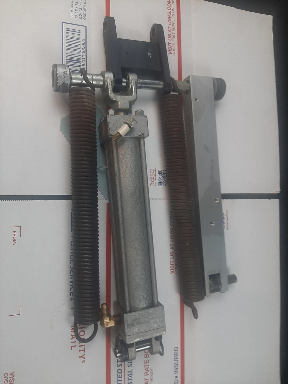 A-dec 1005 Back Hydraulic Lift Cylinder | ABC Dentalworks