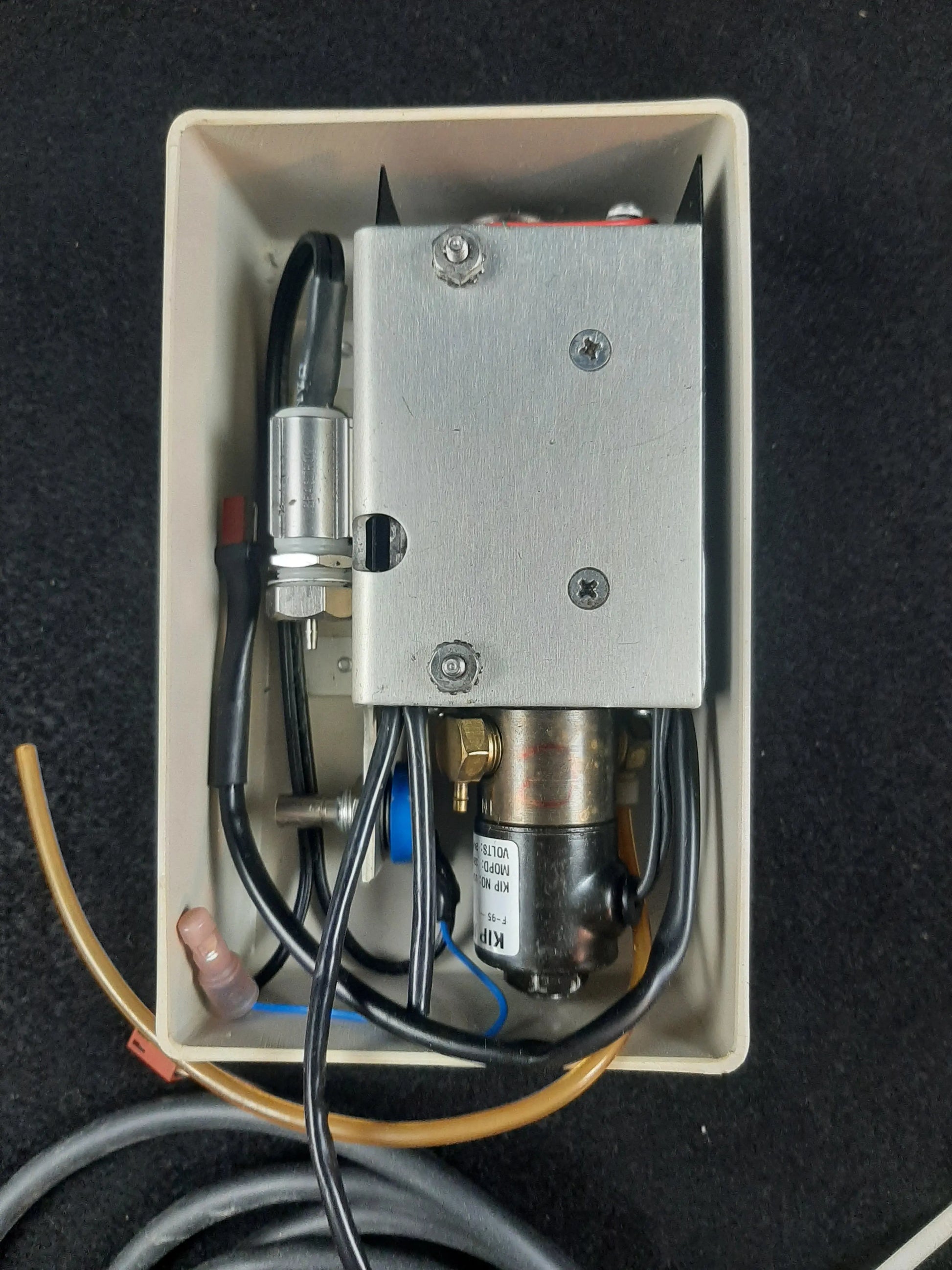 Adec Cascade Unit Mounted Scaler 30K A-dec