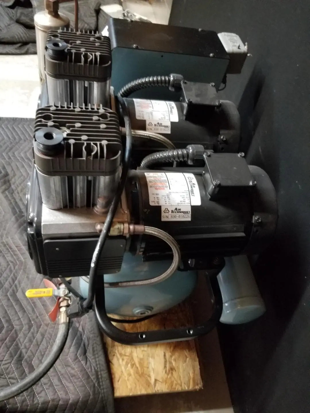 Air Techniques Airstar 30 AS30 - Oil-less Dental Air Compressor.