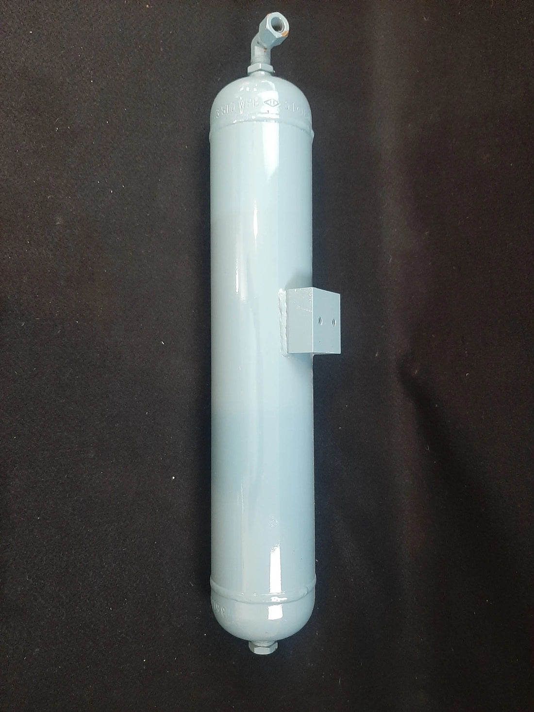 Air Techniques DDC-CH desiccant dryer chamber – front view
