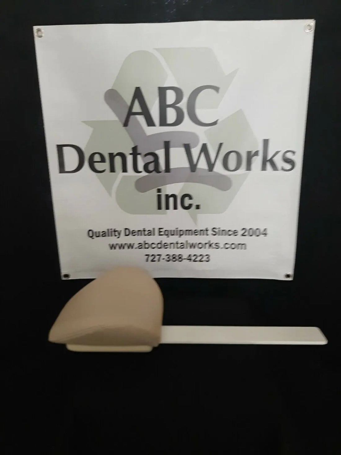 Ampco P-2000 taupe vinyl chair headrest – front view