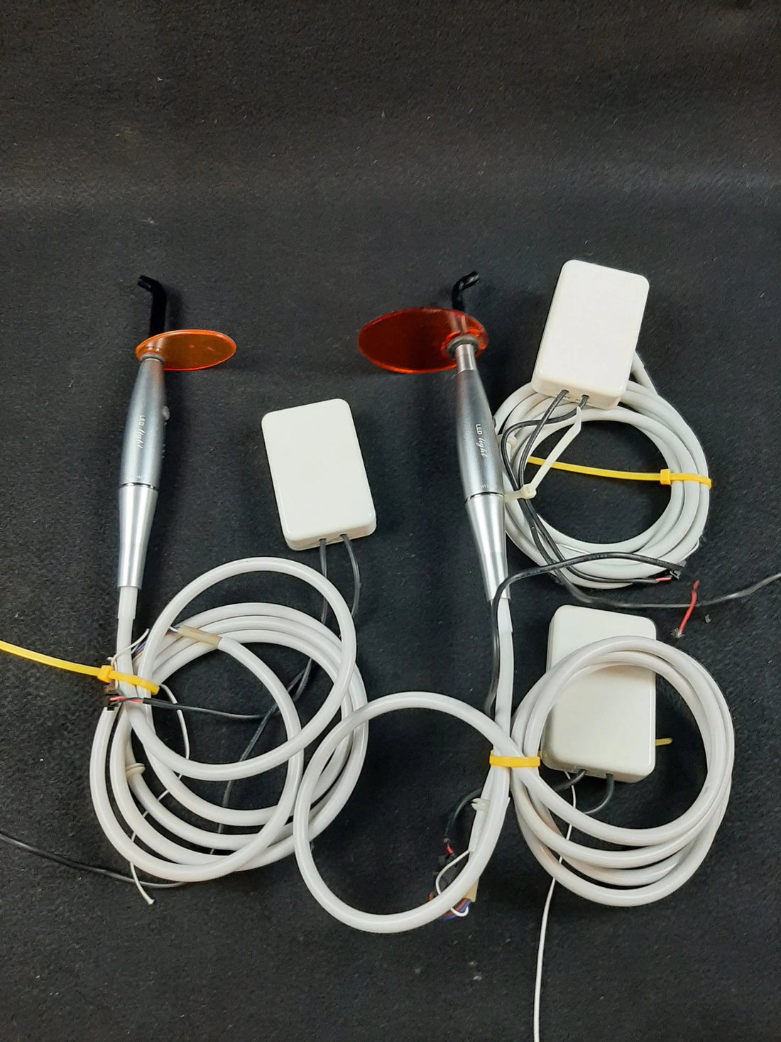 DentalTech 24V unit-mounted corded LED curing light – front view