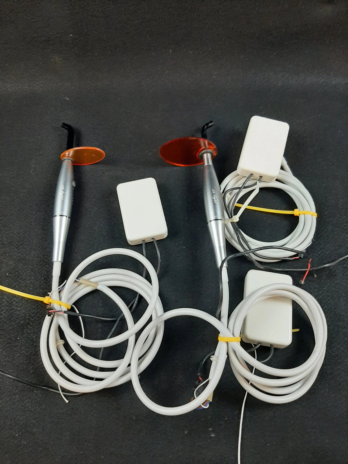 DentalTech 24V unit-mounted corded LED curing light – front view