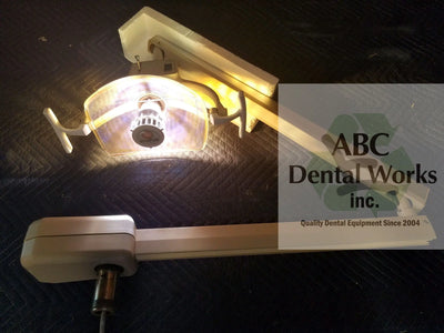 Marus CL1000 Dental Light - Post Mount.