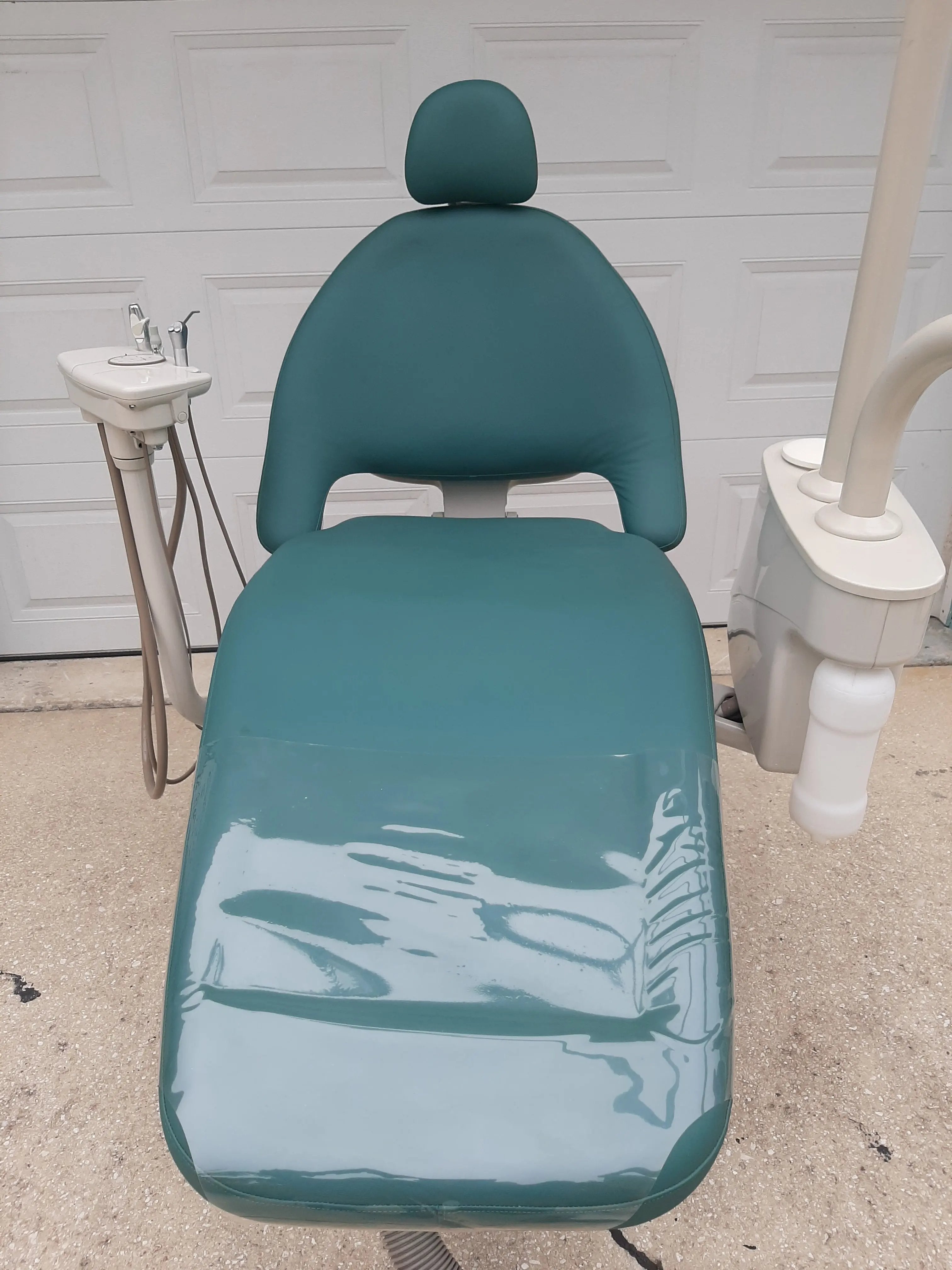 Midmark UltraComfort Procenter Dental Operatory Completely Midmark