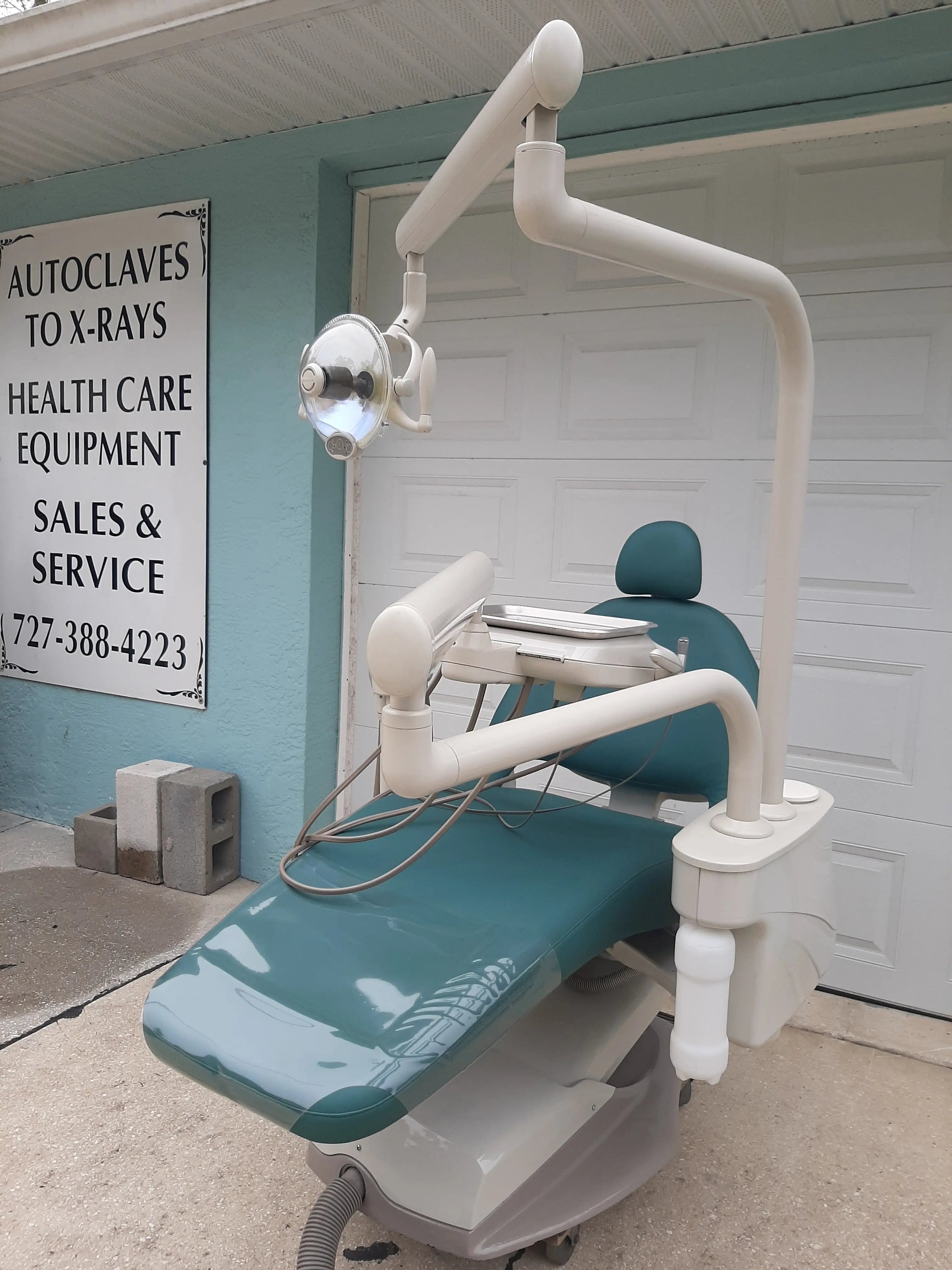 Midmark UltraComfort Procenter Dental Operatory Completely Midmark