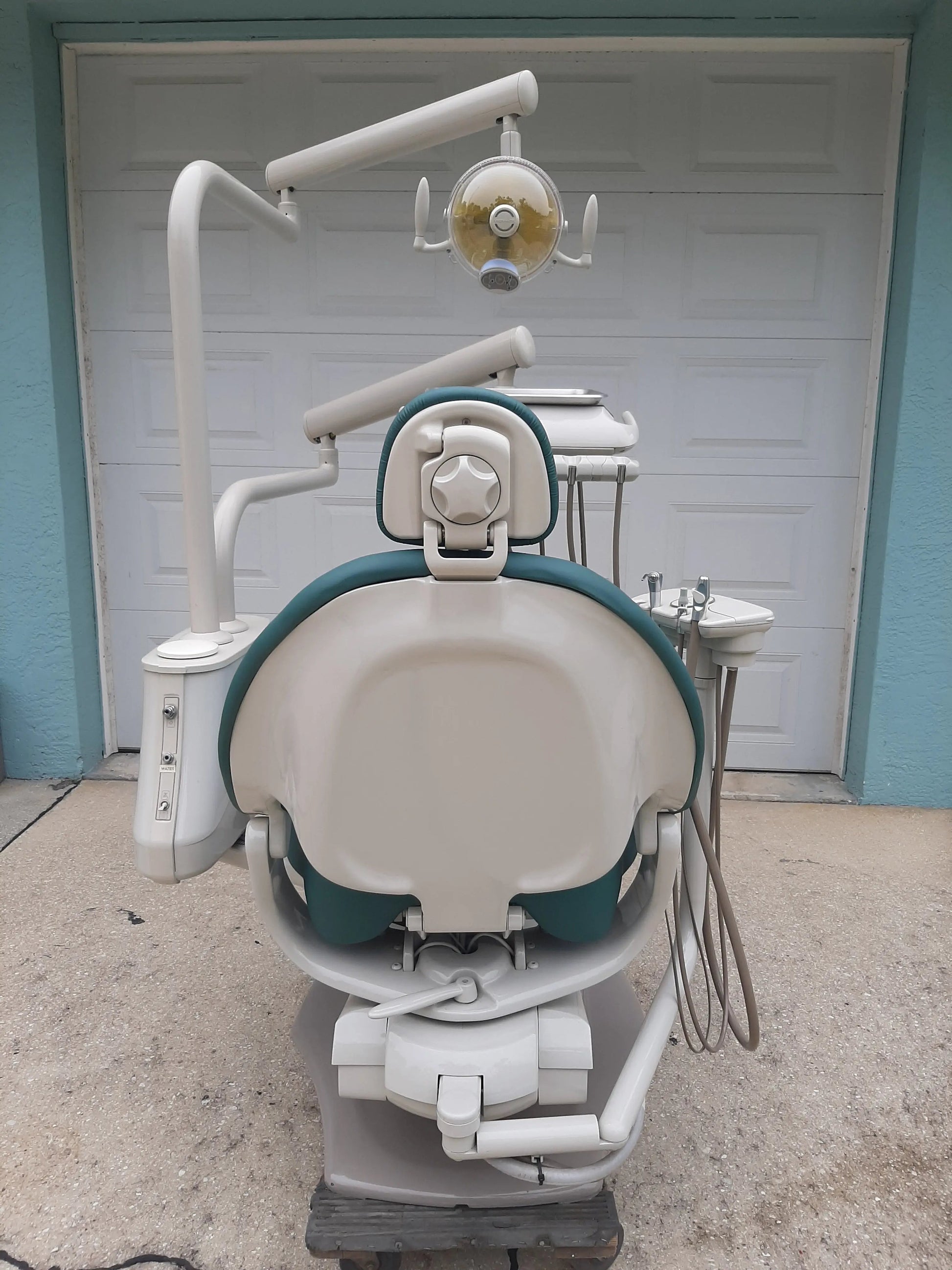 Midmark UltraComfort Procenter Dental Operatory Completely Midmark