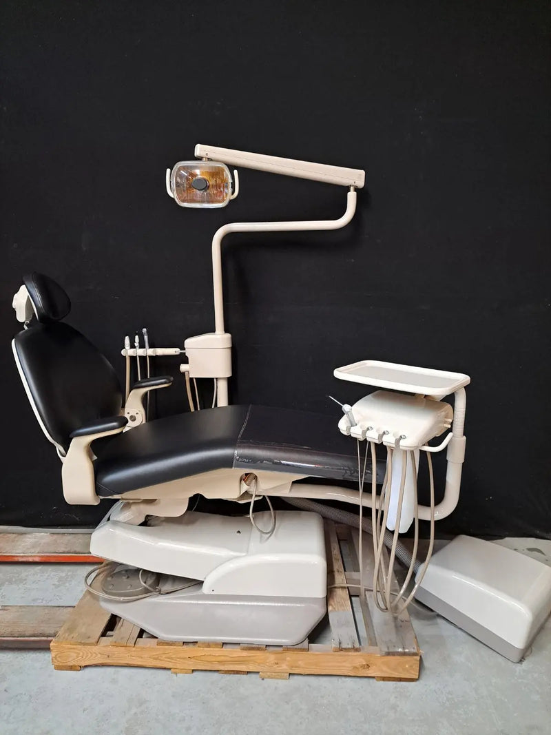 Refurbished Adec Performer 8000 Dental Chair Package ADEC