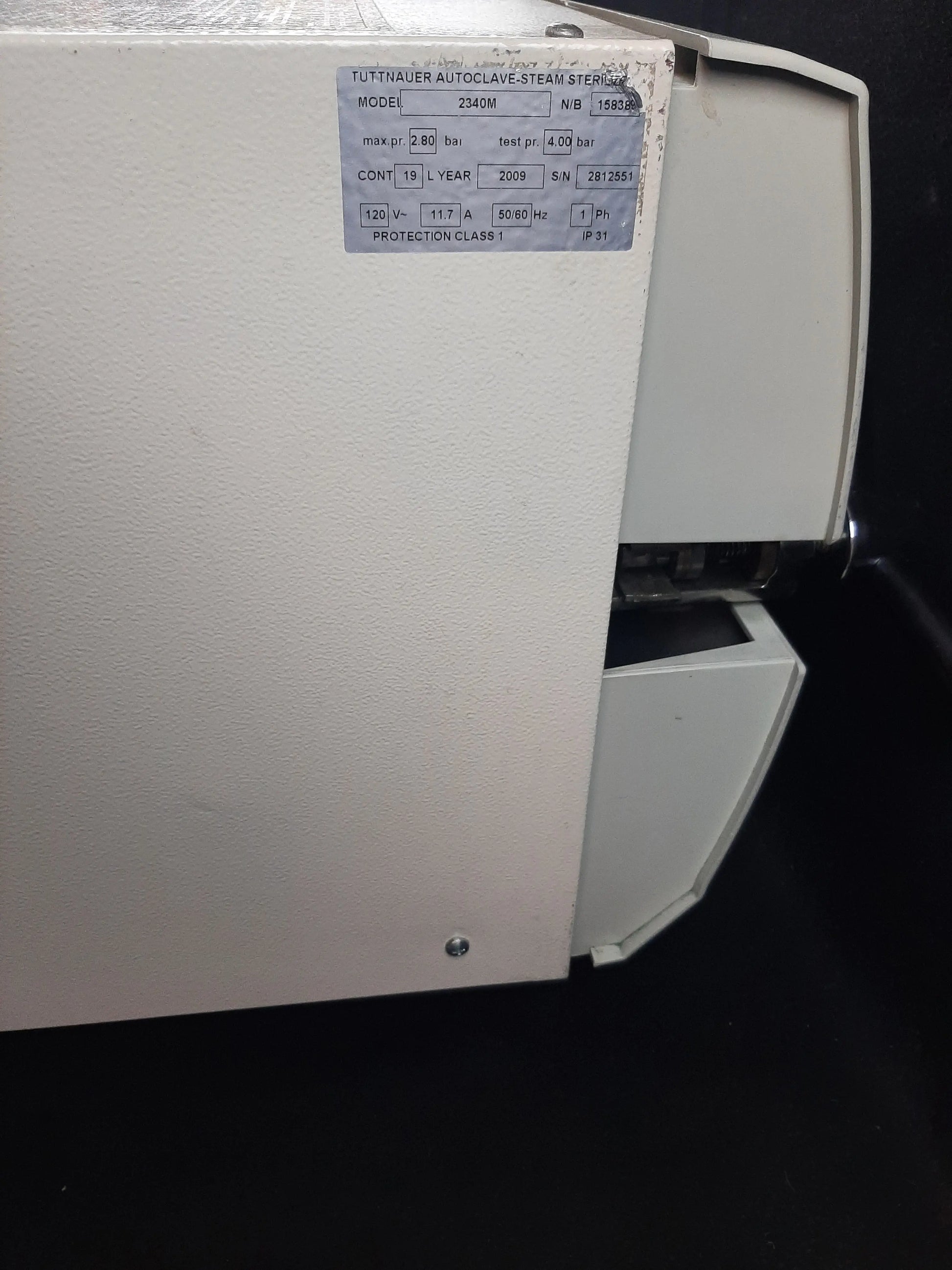 Tuttnhauer 2340M Autoclave Sterilizer 120V Tuttnauer
