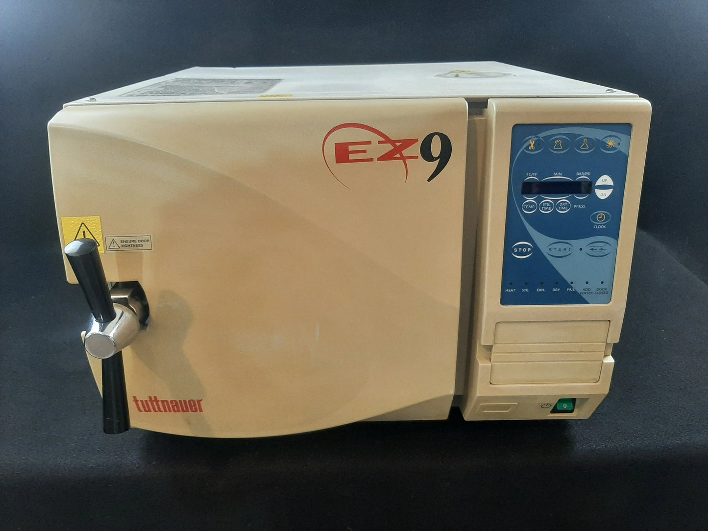 Tuttnhauer EZ9 Autoclave Sterilizer Tuttnauer