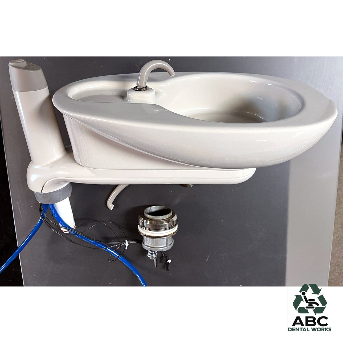 Refurbished Midmark Procenter cuspidor assembly with bowl, base and mounting post – full view