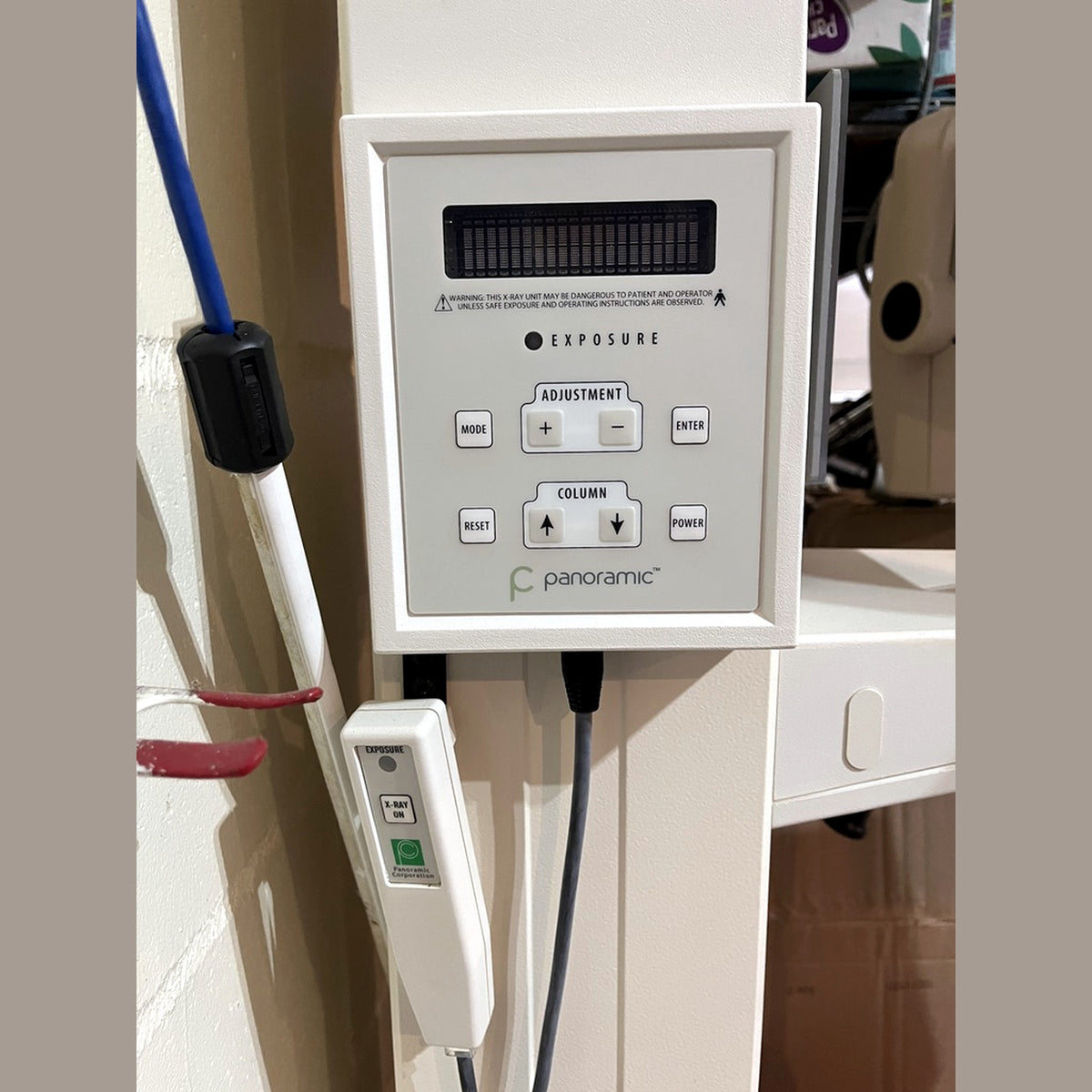 Panoramic PC-4000 control panel 801165-1, refurbished - console mounted on column with X-RAY ON exposure handswitch